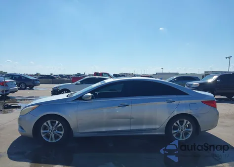 2013 Hyundai Sonata Limited from USA, damaged, VIN 5NPEC4AC1DH786882